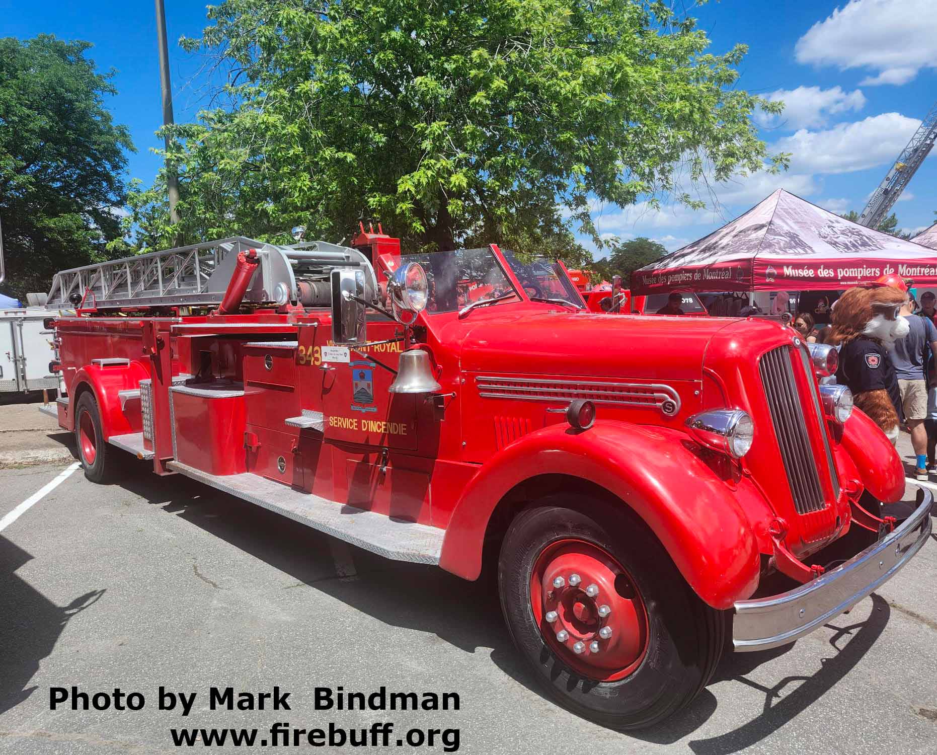 Former TMR Seagrave Ladder 343